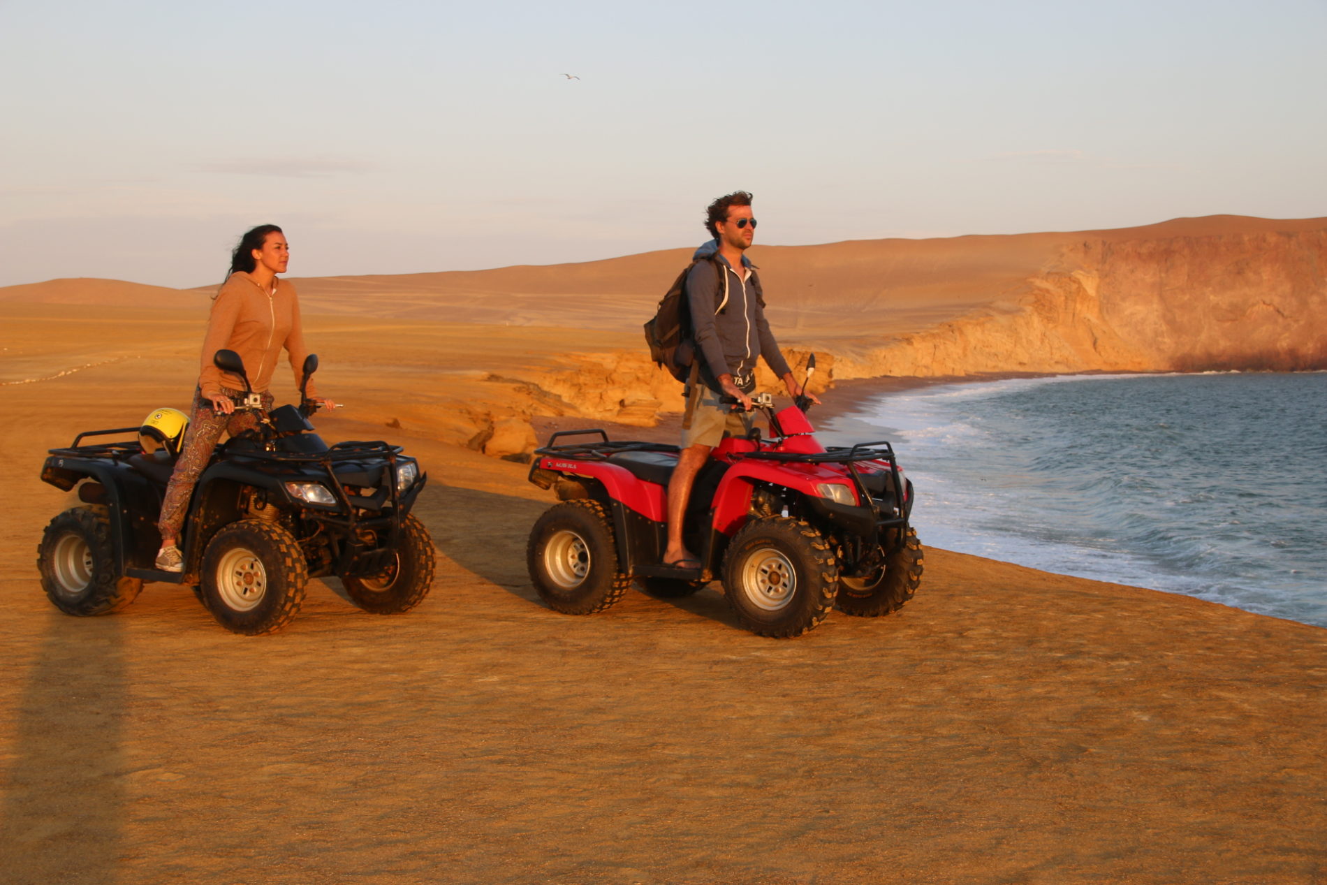 Par-03: Expedición Todo Terreno Reserva Paracas - Tubulares o Cuatrimotos