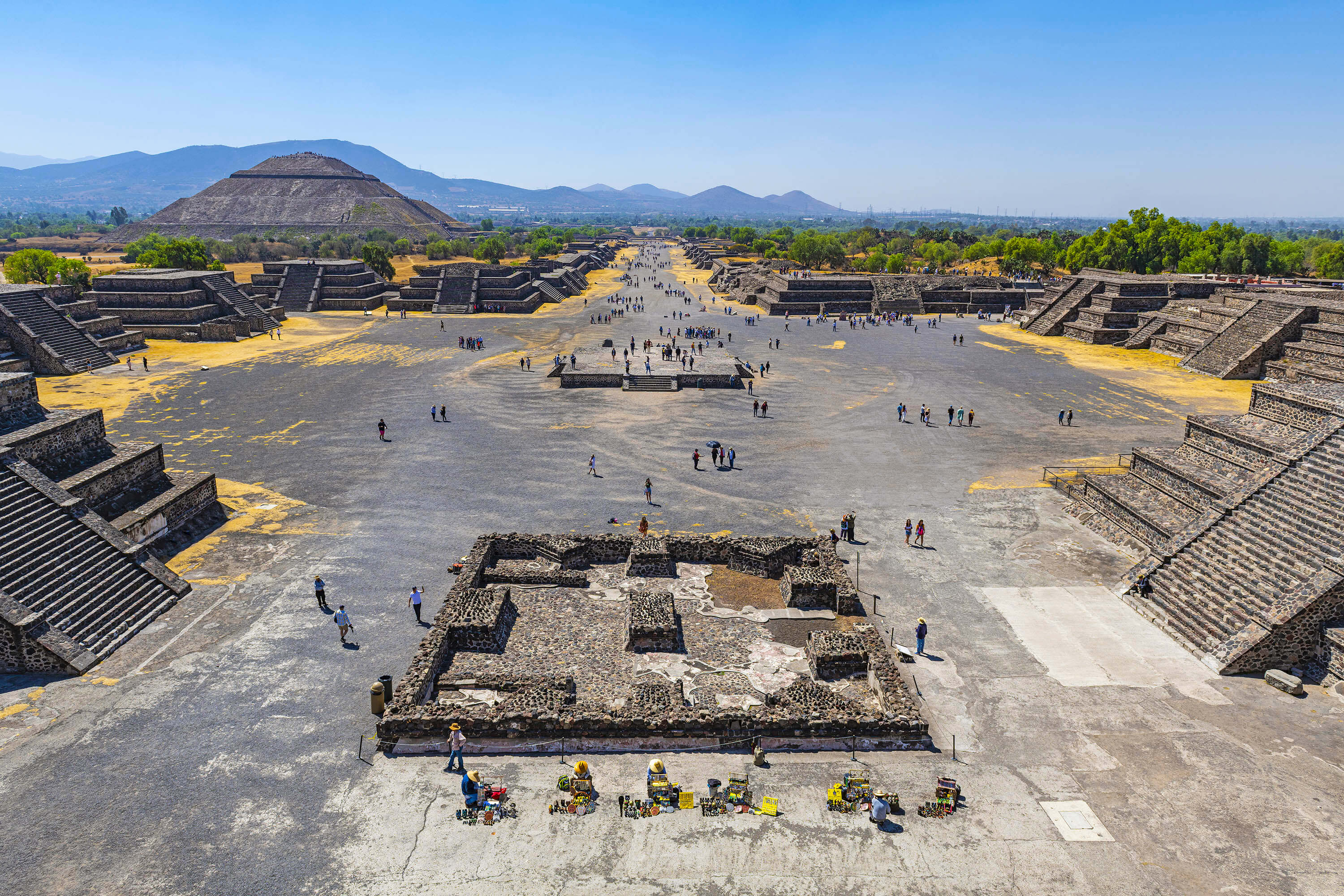 Mexico City: Teotihuacan Pyramids Tour with Audio Guide