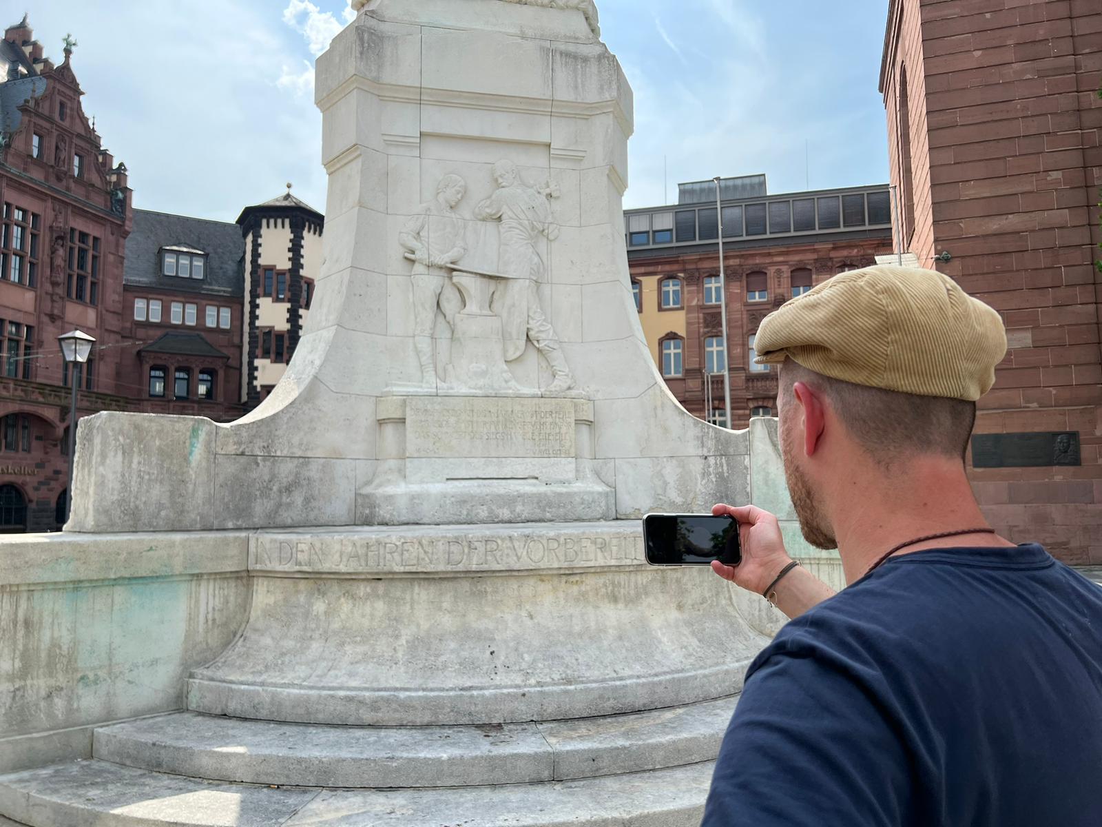 Self-Guided The Frankfurt Syndicate City Escape Game