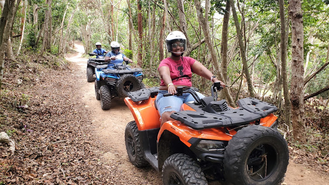 Experiencia La Guarida del Monte Sión – Tour cultural y espiritual de Jamaica en Montego Bay