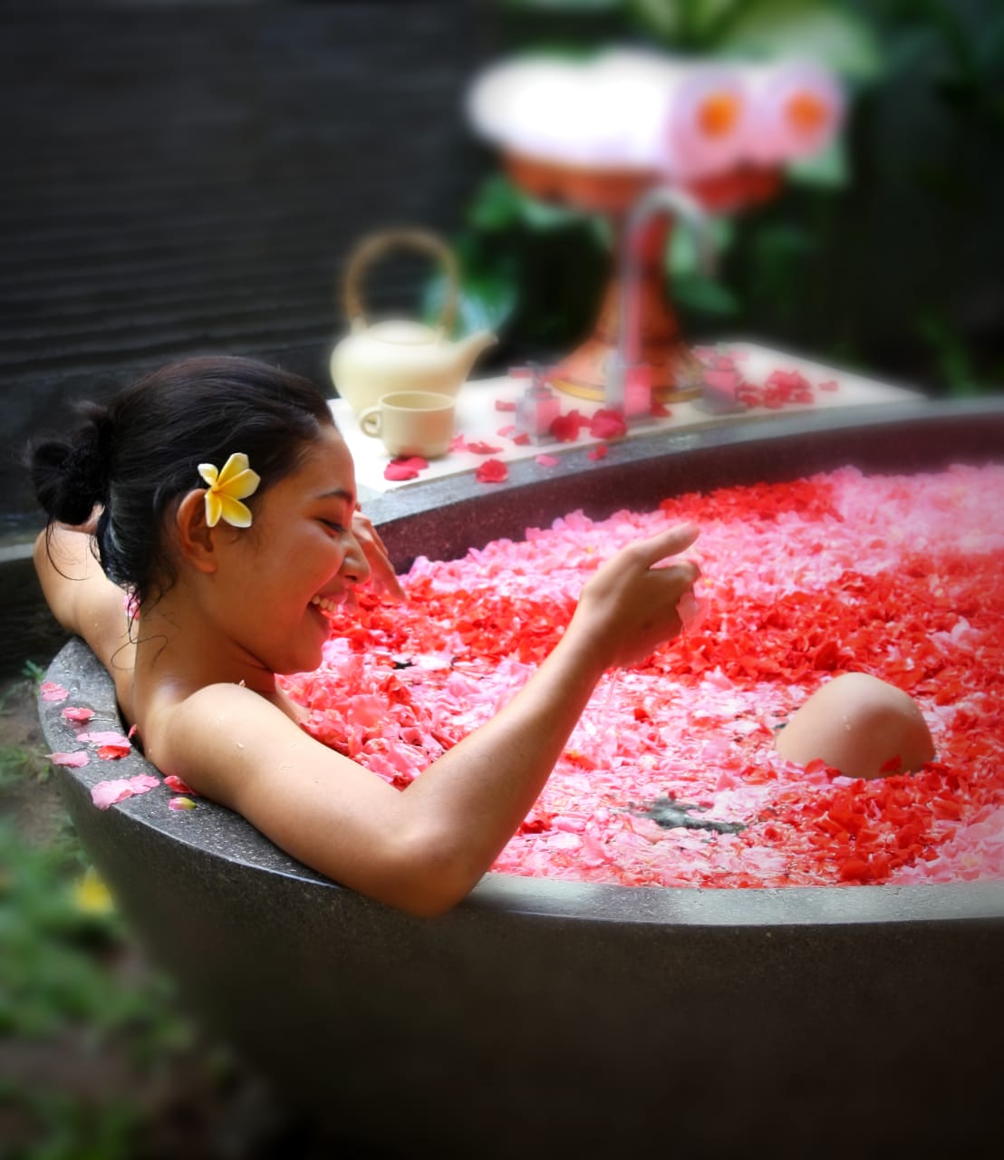 Kuta: Mejor masaje exfoliante corporal tradicional 2 horas Incluye recogida