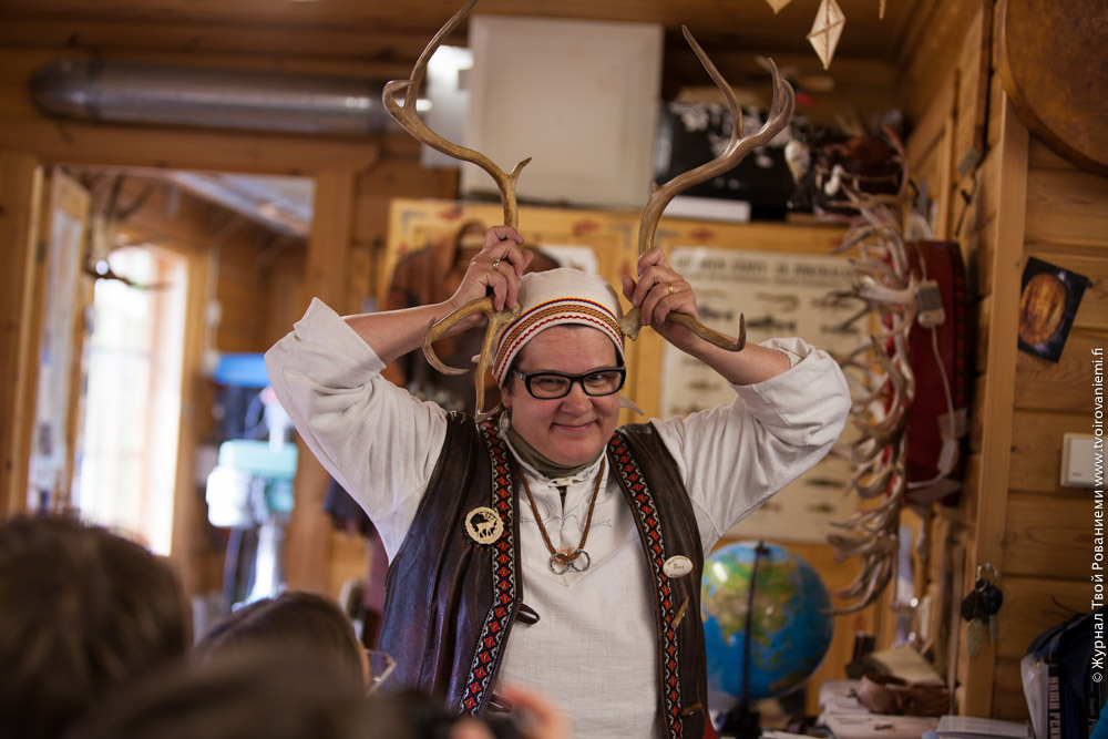 Group leather and deer horn souvenir workshop rus