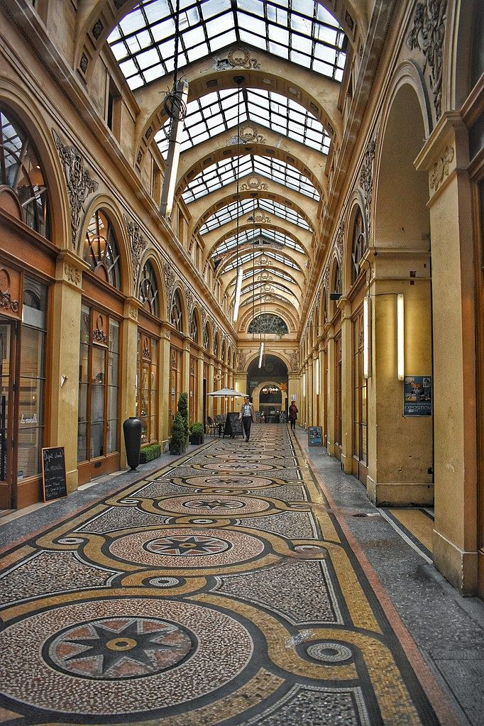 Covered Passages of Paris: Walking In-app Audio Tour