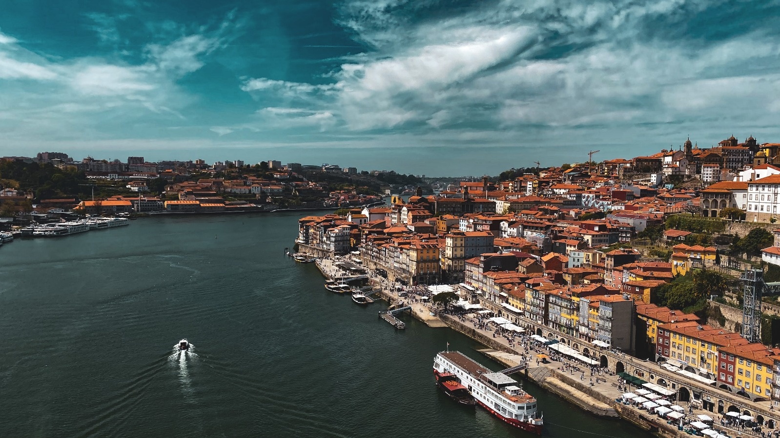 Private Porto Night Tour: Illuminated Riverfront and City Views - Photo 22