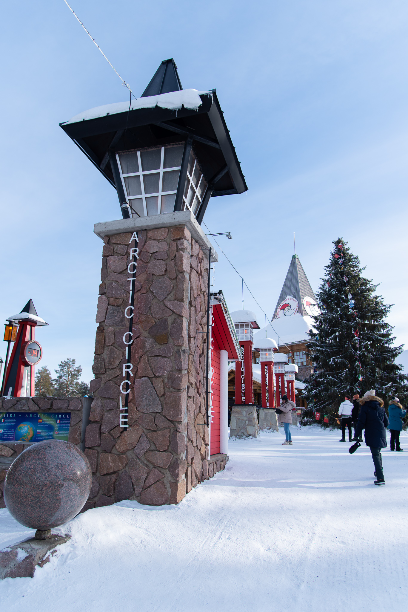 Tour por la Ciudad de Rovaniemi y Pueblo de Papa Noel en Grupo Reducido con Recogida - Alojamientos en Rovaniemi
