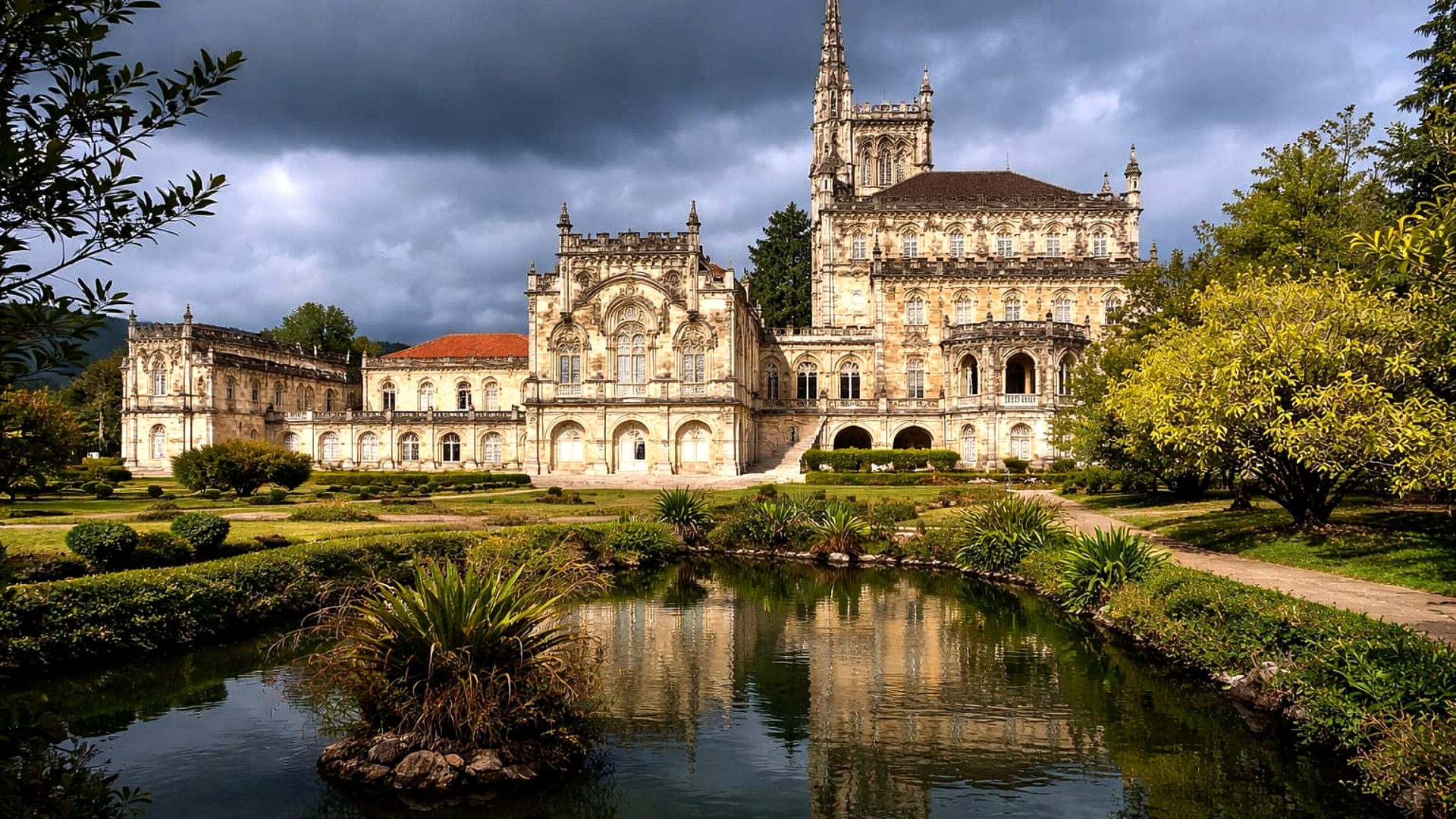 Private Coimbra & Buçaco Tour with Forest Walk & Palace - Photo 5