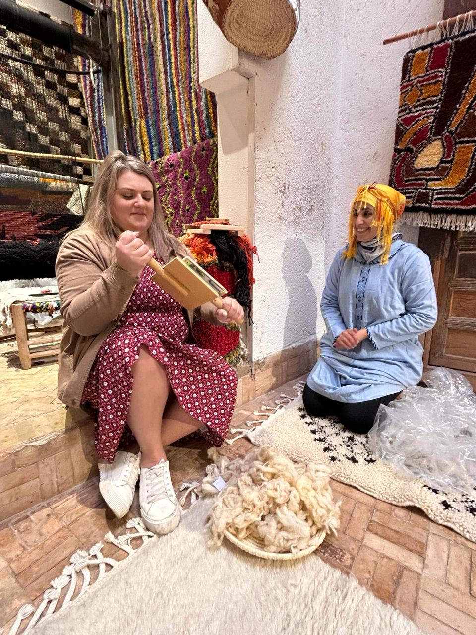 Fès expérience d'initiation au filage de la laine 