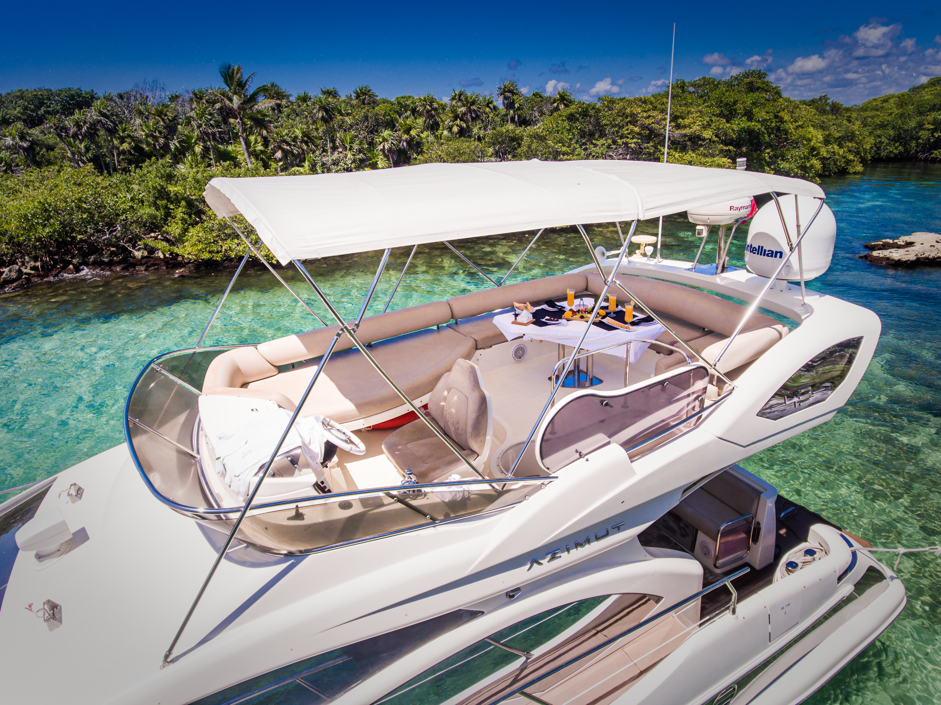 Her Şey Dahil 9 saat El Cielo Cozumel 43`Azimut yatında