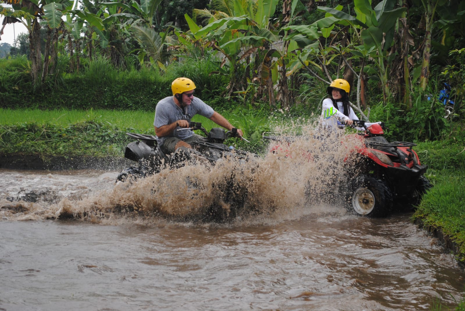 Paseo en cuatrimoto individual por Bali Adventure en el campo con recogida incluida - Foto 2