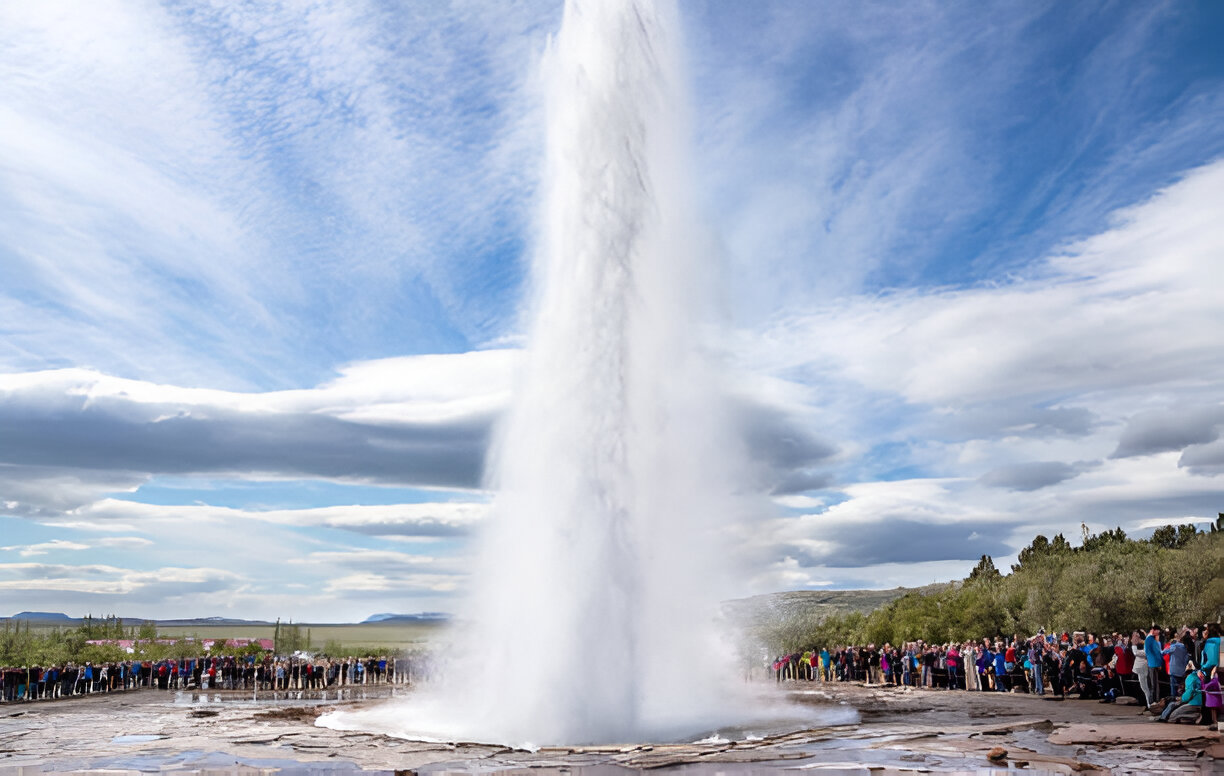 Tour del Círculo Dorado en Español en Grupo Reducido con Recogida  - Alojamientos en Reikiavik