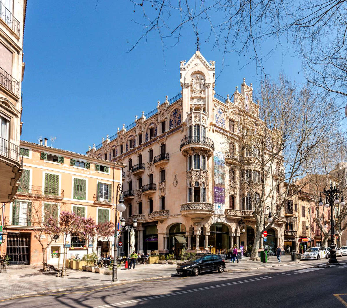 Discover the Magic of Palma (from the Barceló Ponent Beach Hotel)