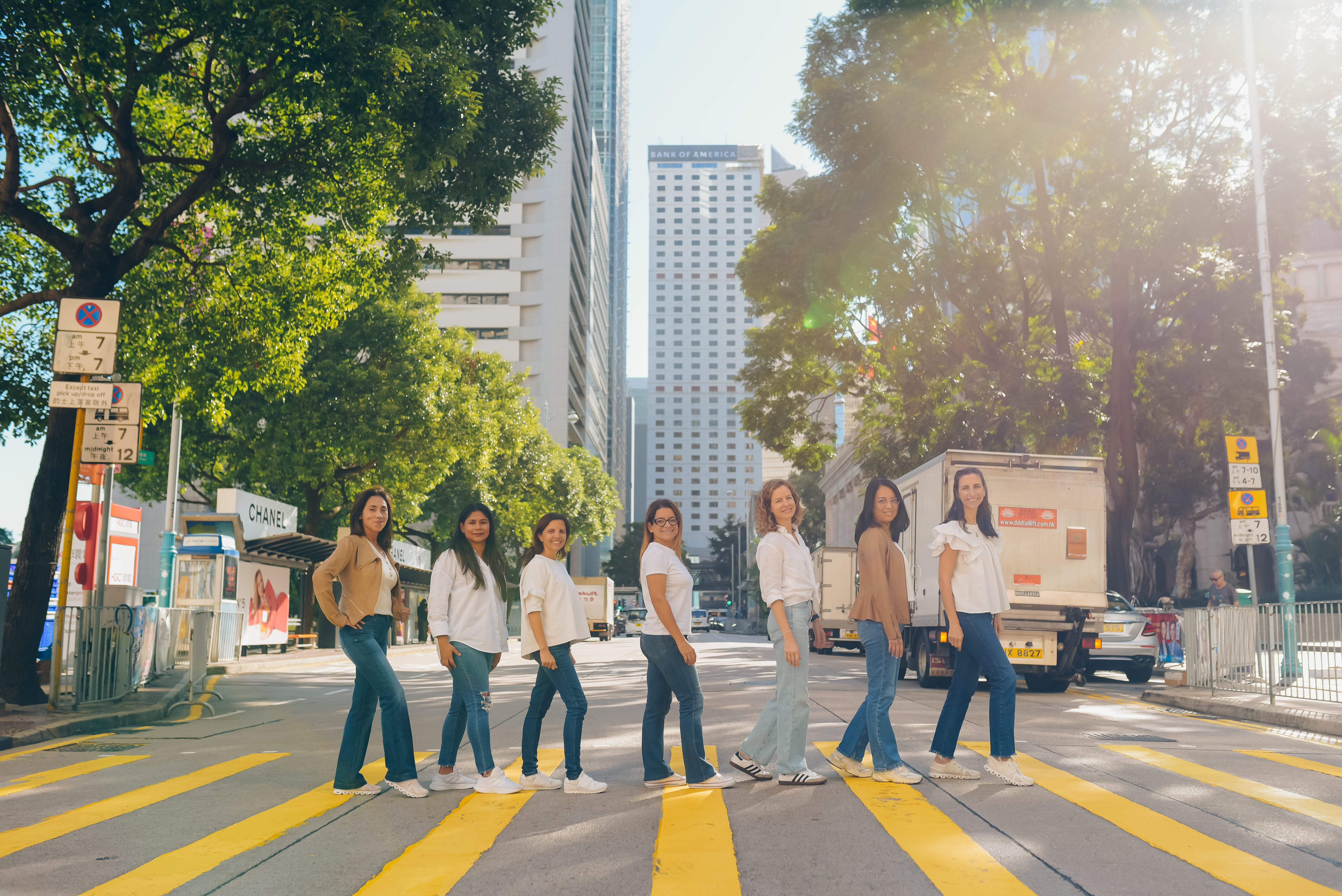 Cruise Layover Tour: Hong Kong Icons in Private Service - Accommodations in Hong Kong