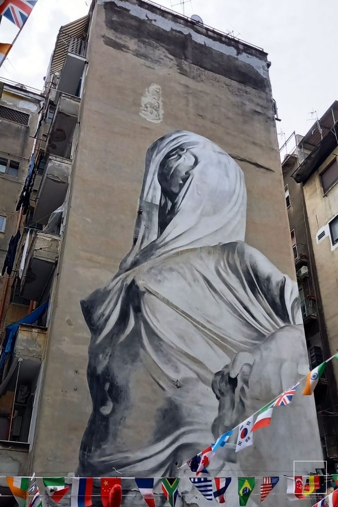 STREET ART TOUR OF SPANISH QUARTERS: on the footsteps of Maradona - Photo 7