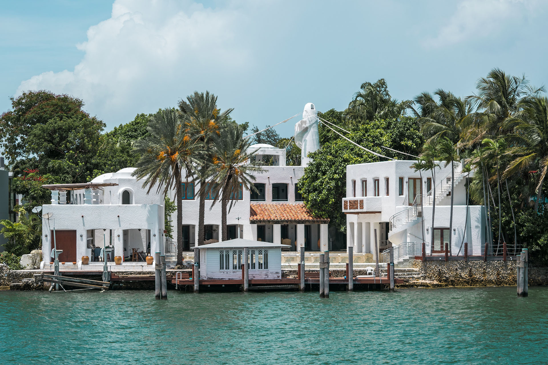 La mejor aventura panorámica en barco en Miami: mansiones de famosos, horizonte panorámico con recogida opcional en Miami Beach
