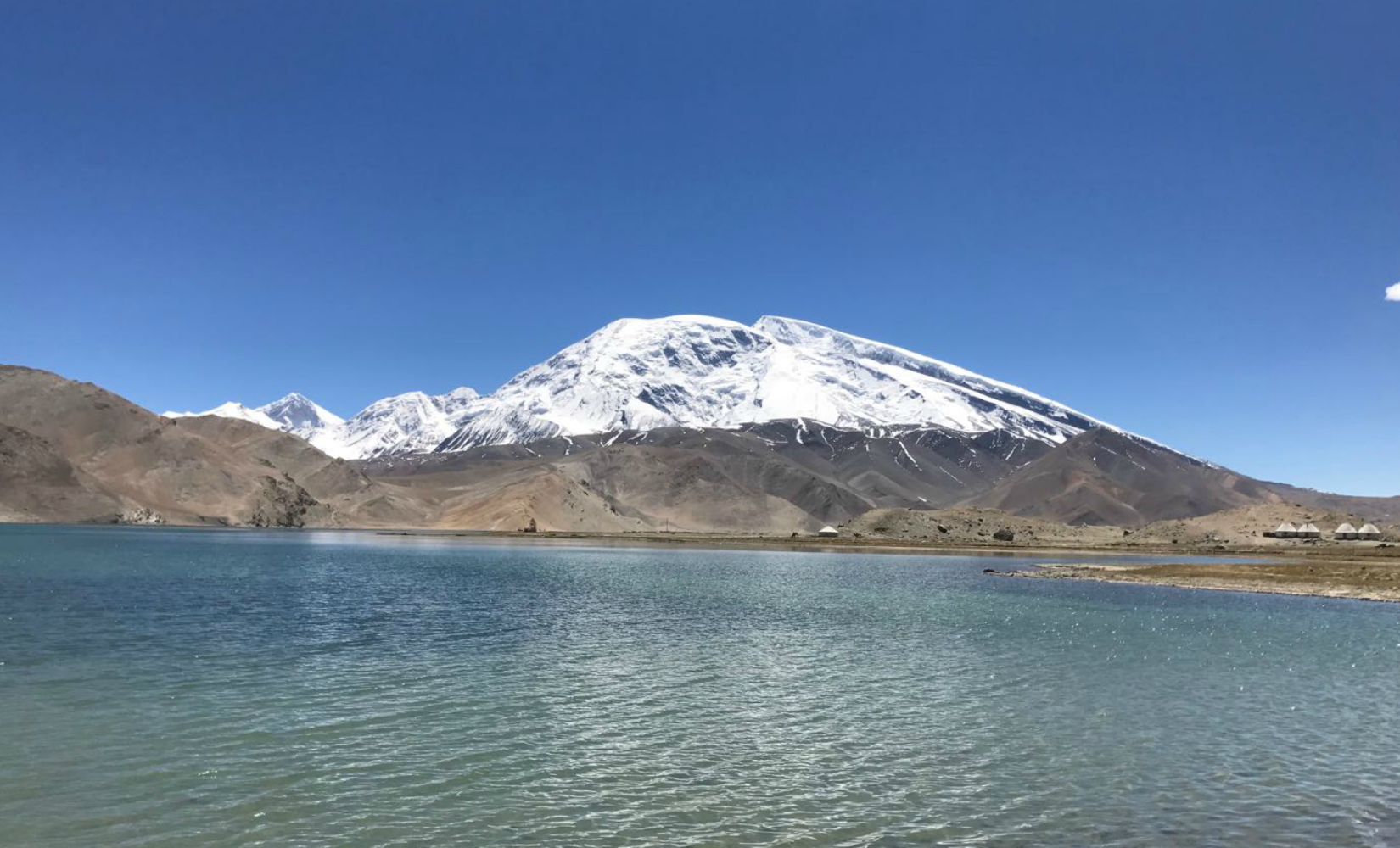 Excursión privada de un día al lago Karakul con todo incluido desde Kashgar