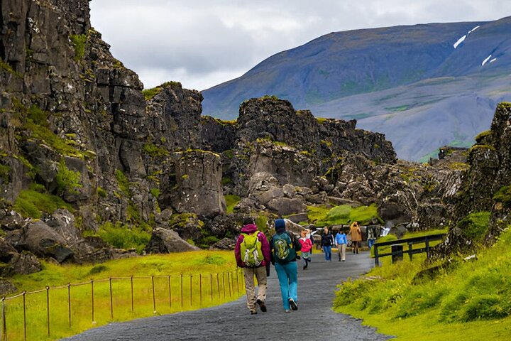 Keflavik Airport: Private Golden Circle Tour with Airport Pick-up - photo 7