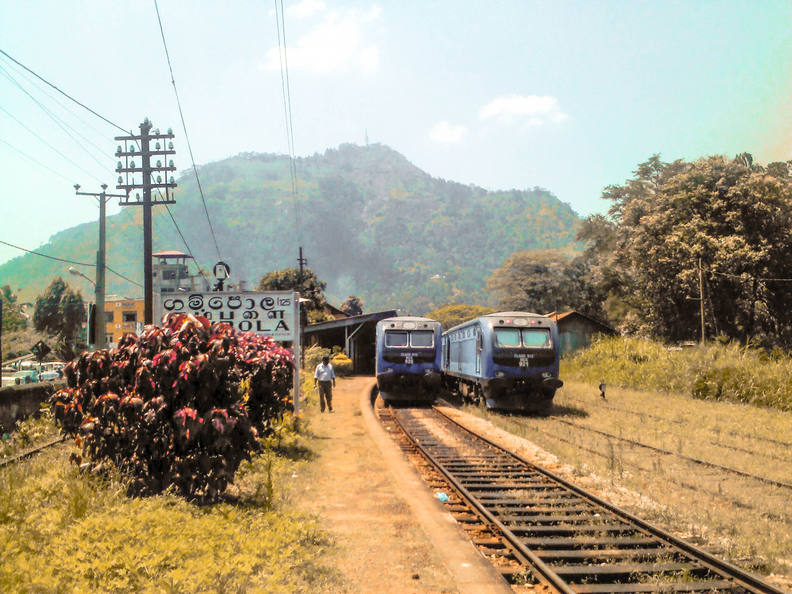 Ella to Kandy Train Tickets (Train № 1006 "Podi Menike")
