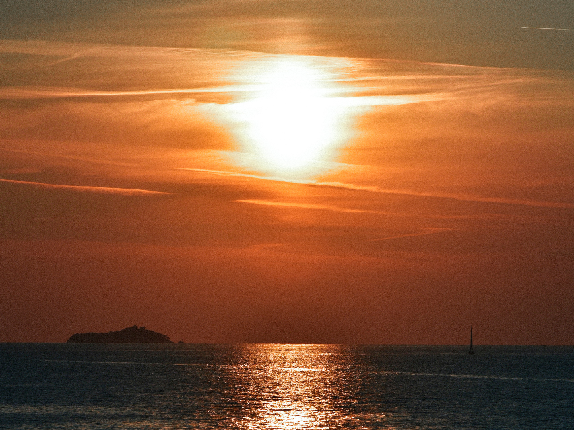 Golden hour SUNSET CRUISE - Photo 5