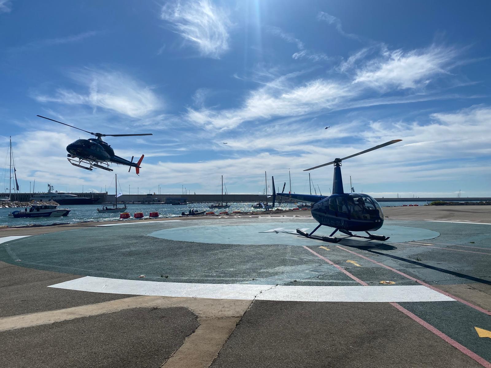 Paseo en helicóptero por la costa de Barcelona
