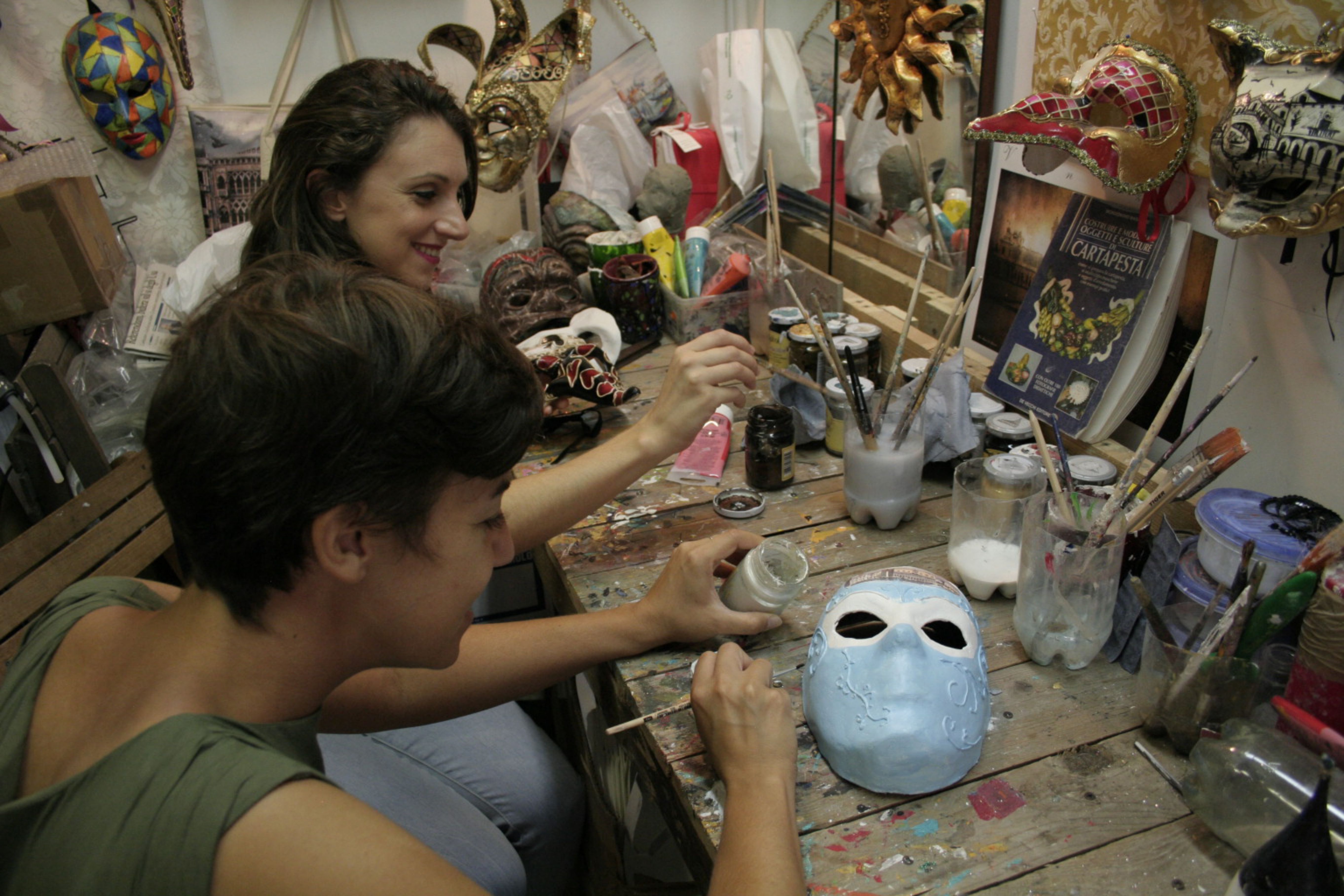 Creative Artisan Mask Decoration Workshop - Photo 7