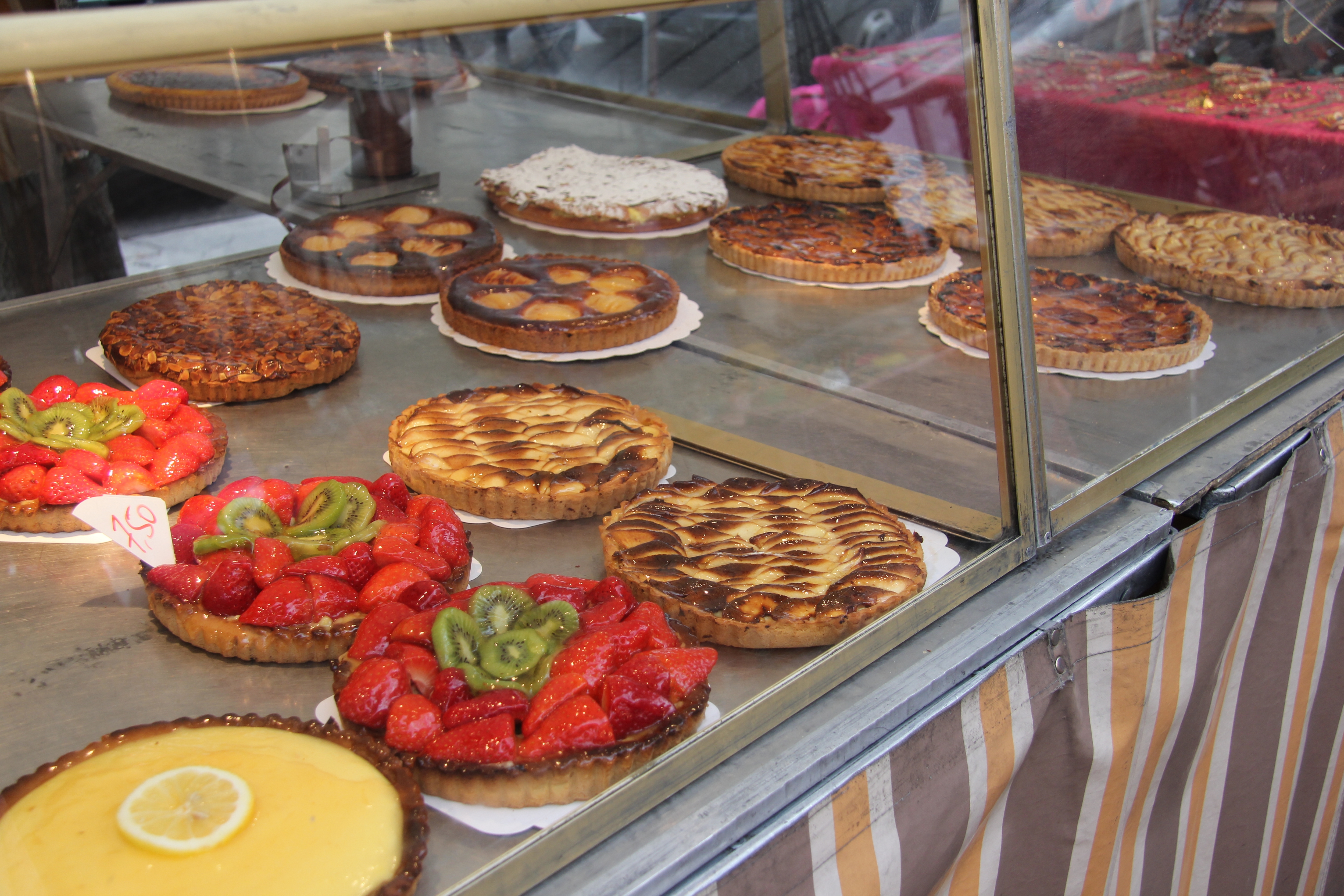 Gourmet Tour of the President Wilson Market – Image 3 | WeShare