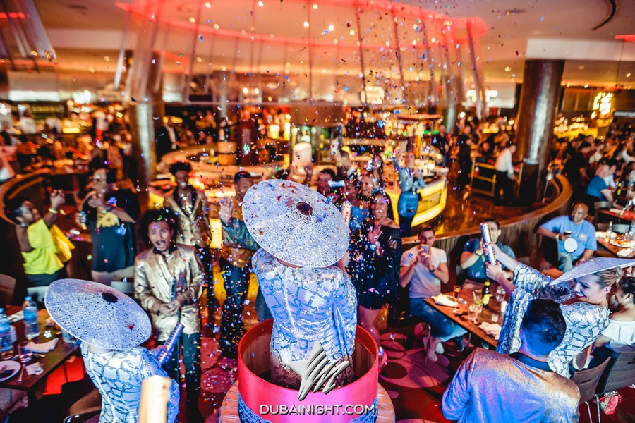 Dubái: «El brunch más popular de Dubái: el sábado en Atlantis The Palm»