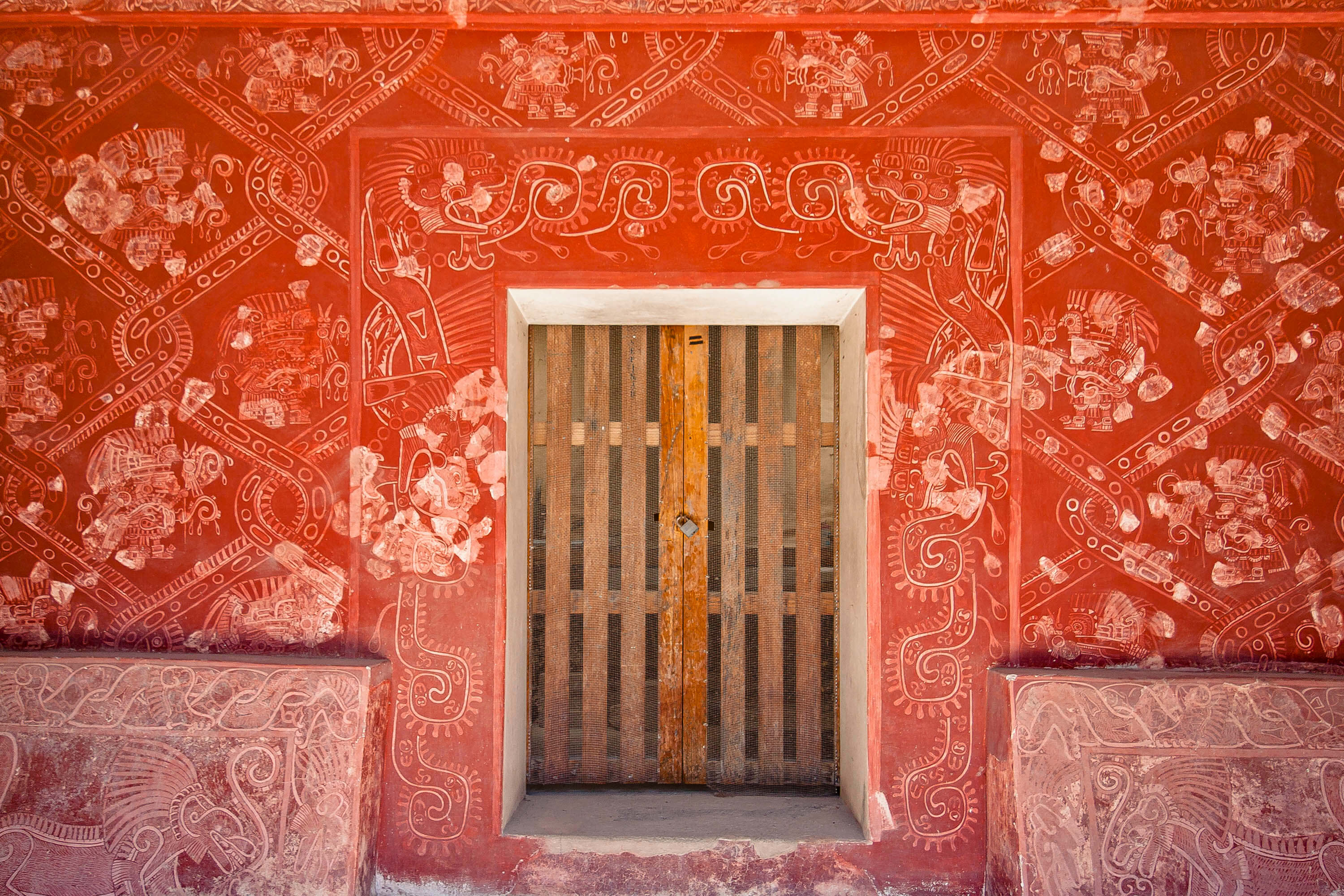 Mexico City: Teotihuacan Pyramids Tour with Audio Guide
