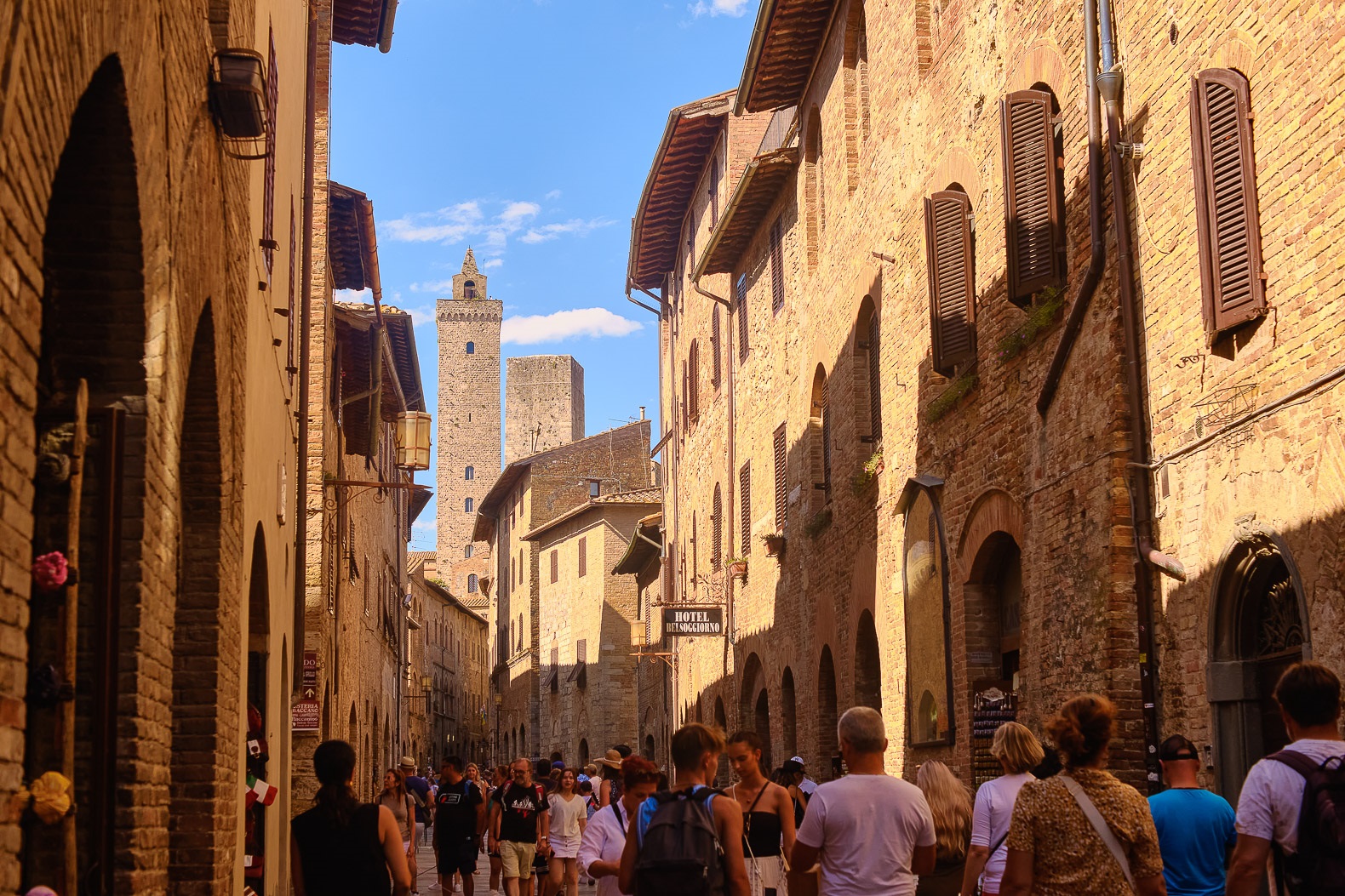 The Town Of Fine Towers: Half Day Tour To San Gimignano With Picnic Experience In The Tuscan Hills - Photo 7