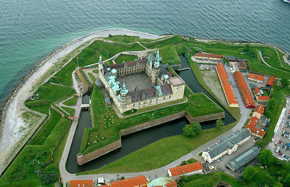 Private Kronborg castle, Fredensborg castle, Frederiksborg castle tour RUS