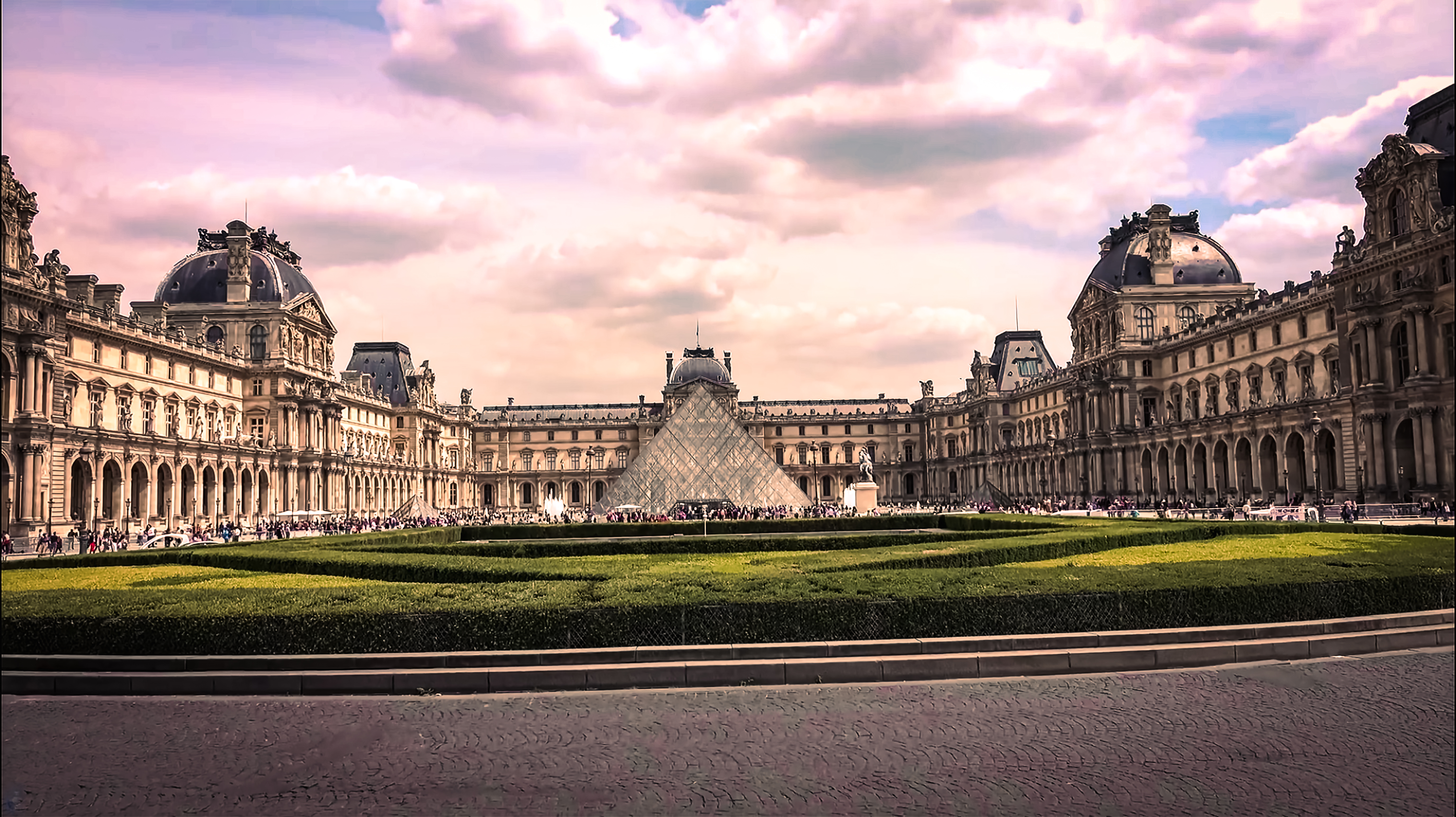 Experience the Louvre and More (Entry Tickets to the Louvre is Included) – Image 4 | WeShare