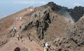VESUVIUS VOLCANO TOUR (ita/engl/french/spanish) - Photo 16