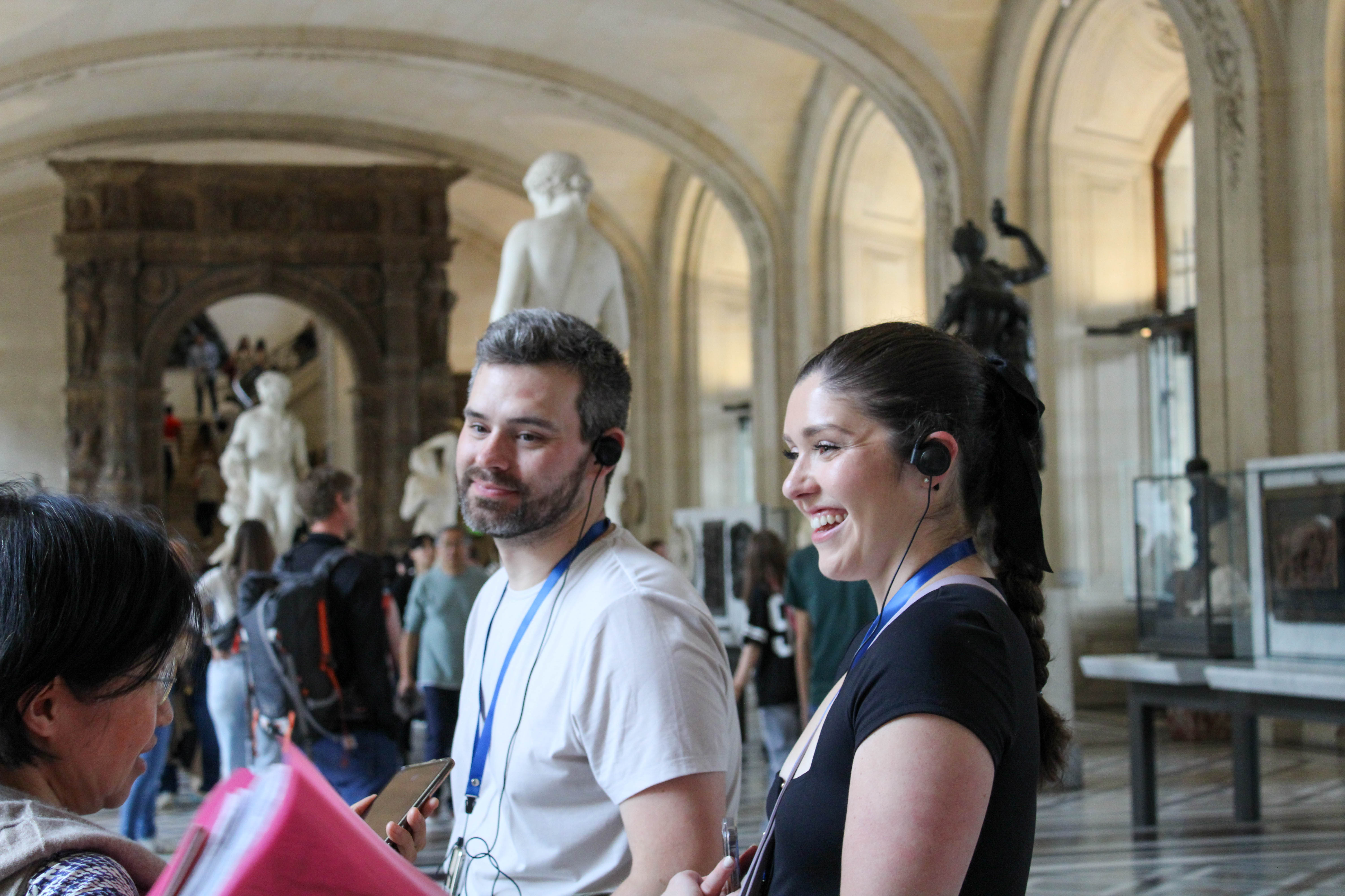Murders and Mysteries of the Louvre - Photo 8