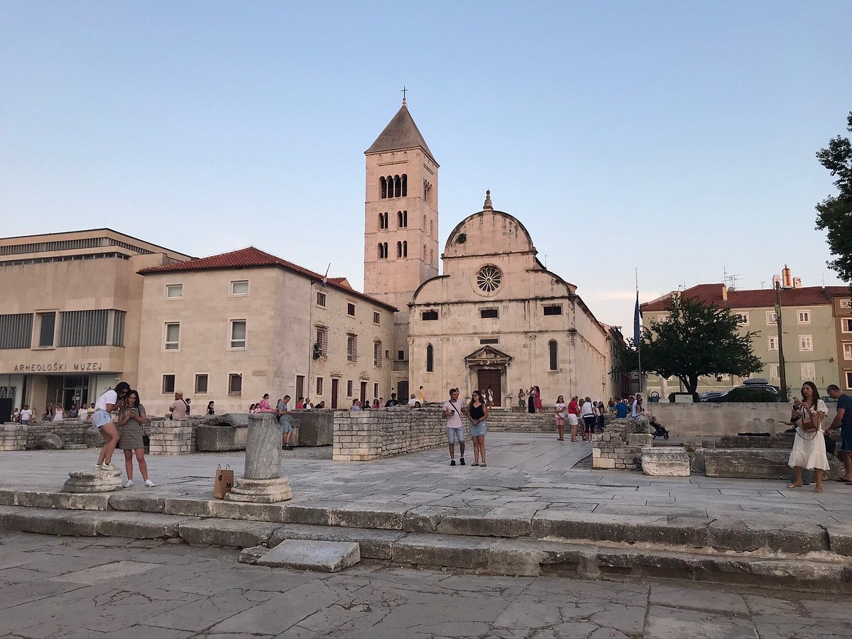 Evening Walking Tip Tour - Zadar Old Town - Photo 3