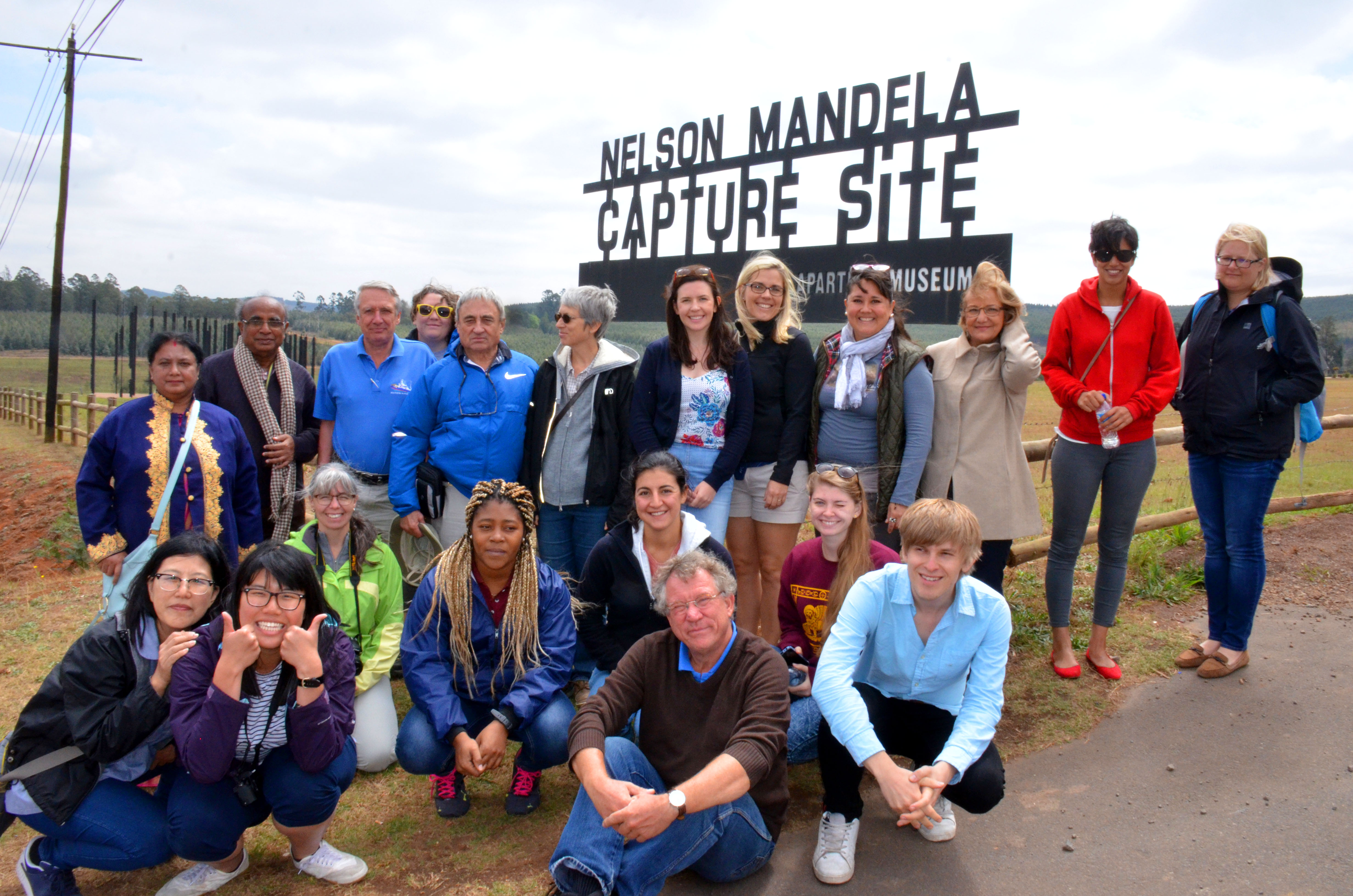 Visita al sitio de captura de Nelson Mandela y al pueblo cultural Phezulu