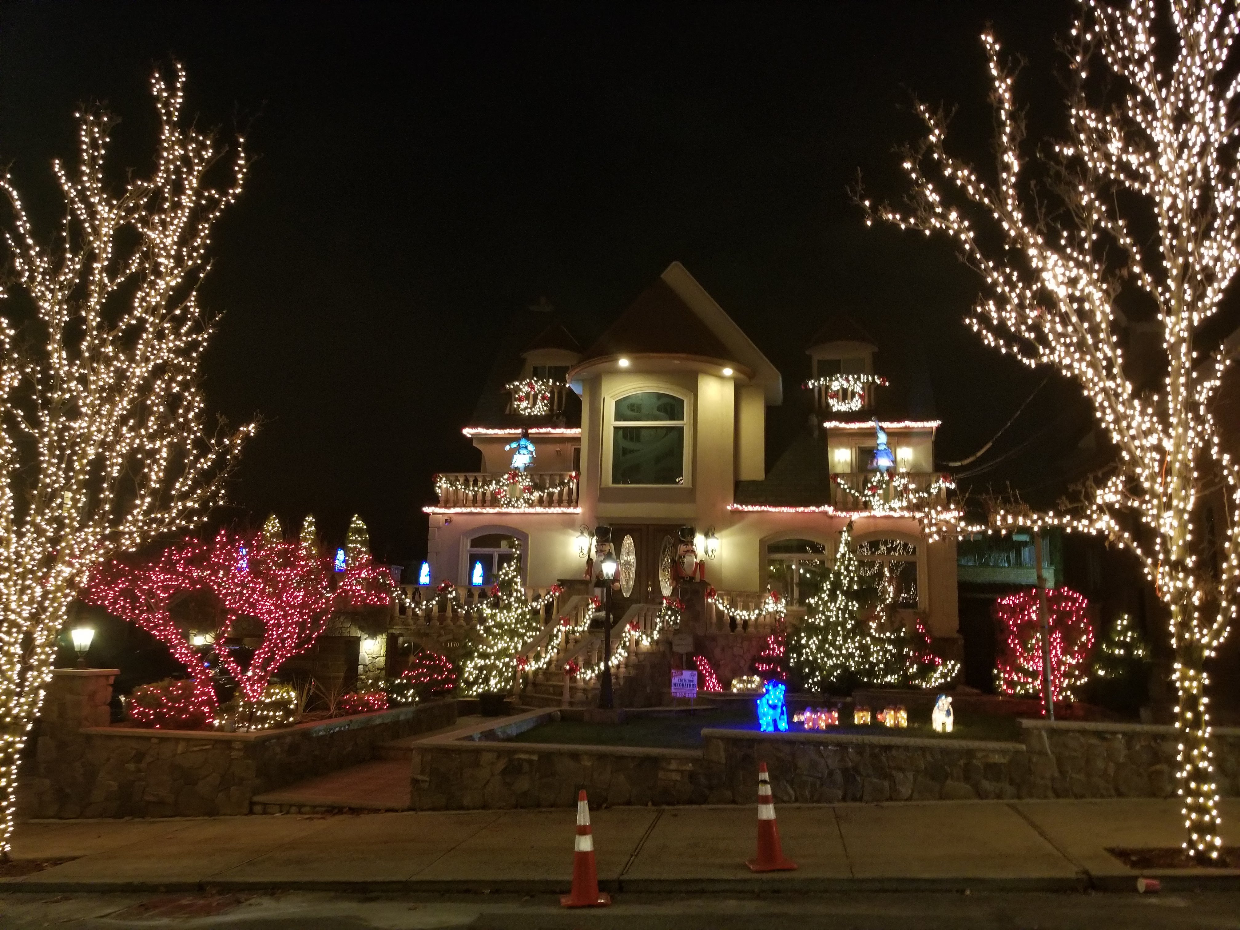 Brooklyn, Dyker Heights - Noel Harikalar Diyarı