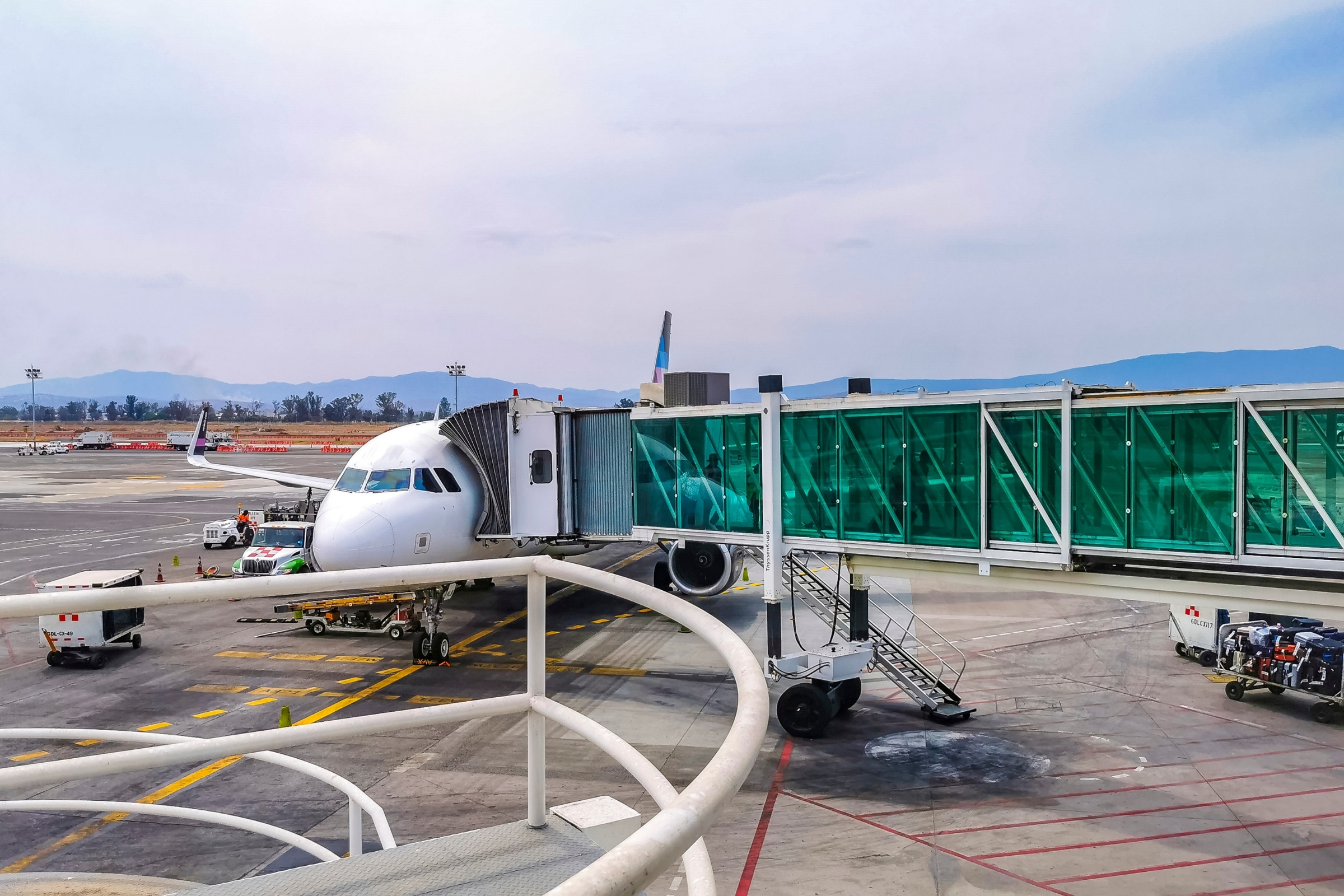 Keflavik Airport: Private Transfer to/from Reykjavik - Optional Blue Lagoon Stop - photo 17