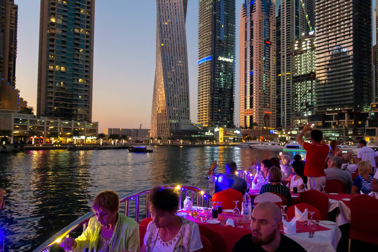 Dubai Marina Cruise  – Image 3 | WeShare