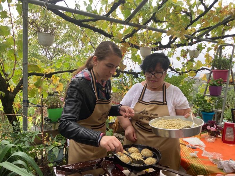 Vegetarian cooking class in Gjirokastër - Photo 4