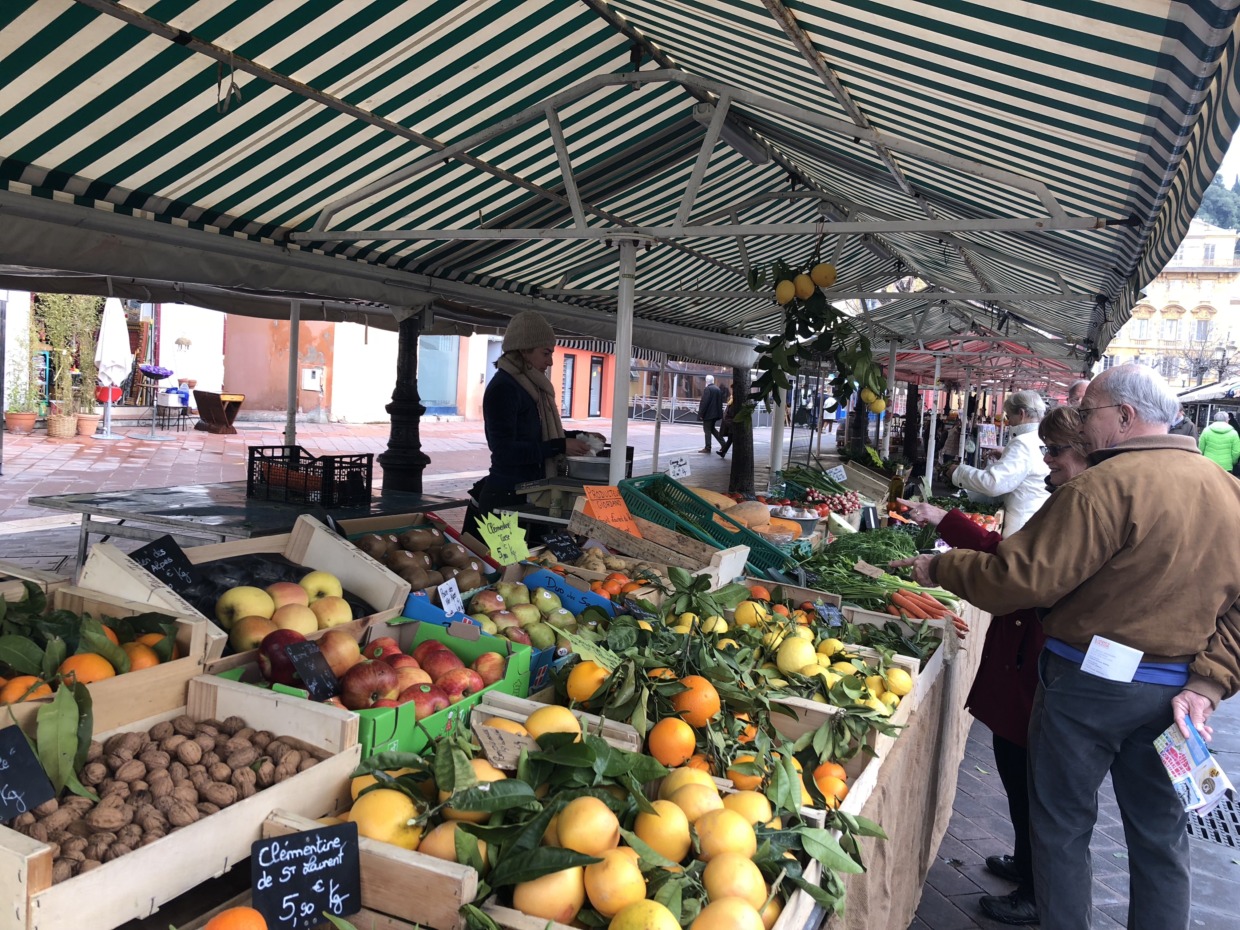 Evening Food and Wine Tour in Nice – Image 4 | WeShare