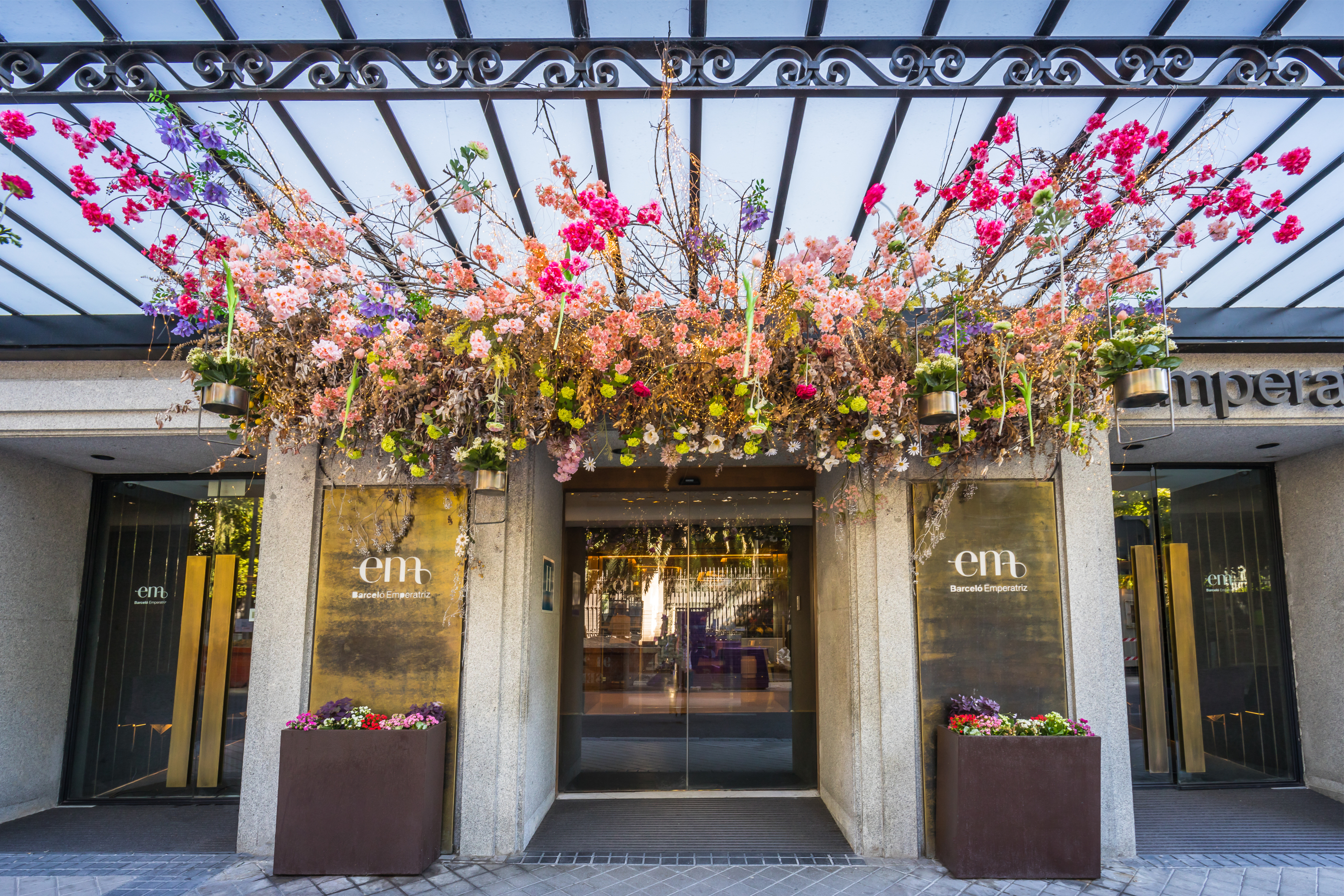 The Royal Night from the heights of Barceló Emperatriz