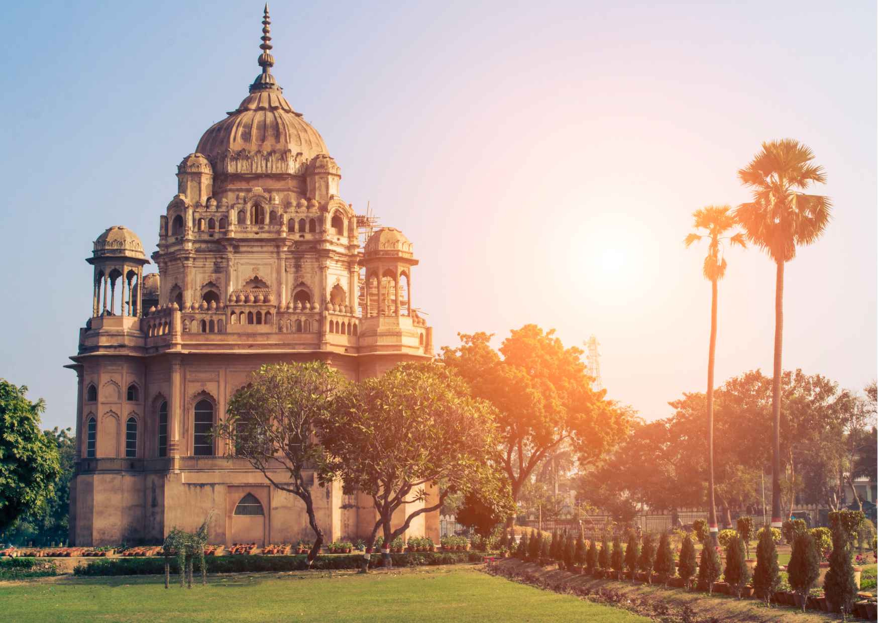 Heritage Lucknow Photography Tour (2 Hours Guided Walking Tour) - Photo 7