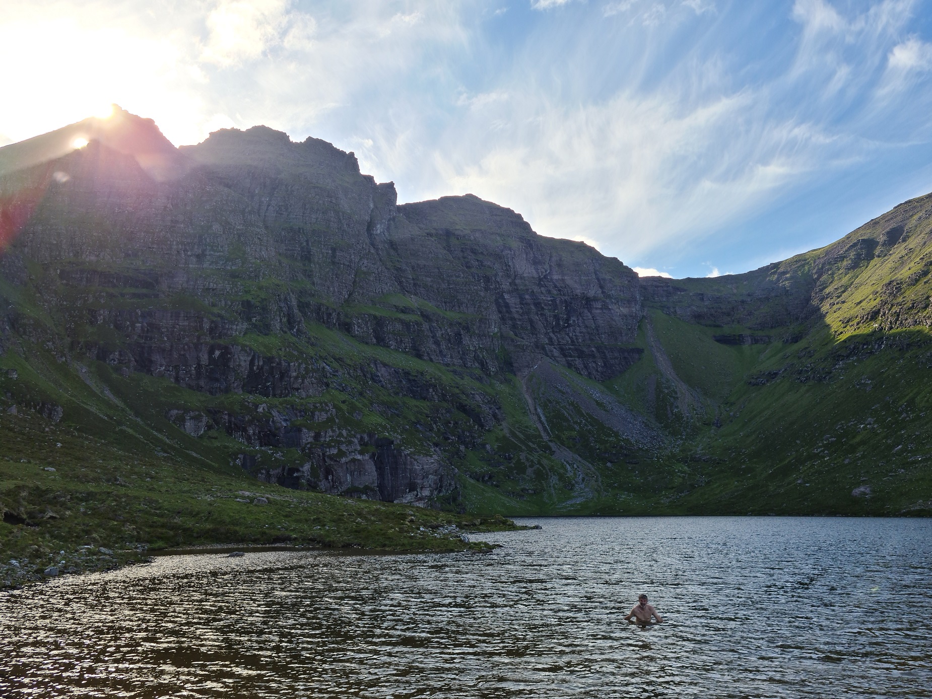 Loch Toll an Lochain, a Corrie not to miss - Photo 4