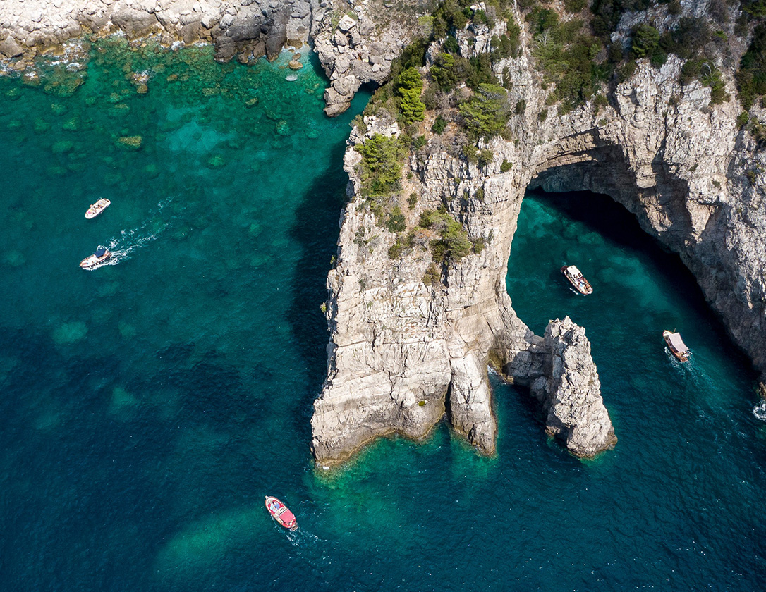 SEA-DAY: CAPRI AND SORRENTO in dinghy - Photo 17