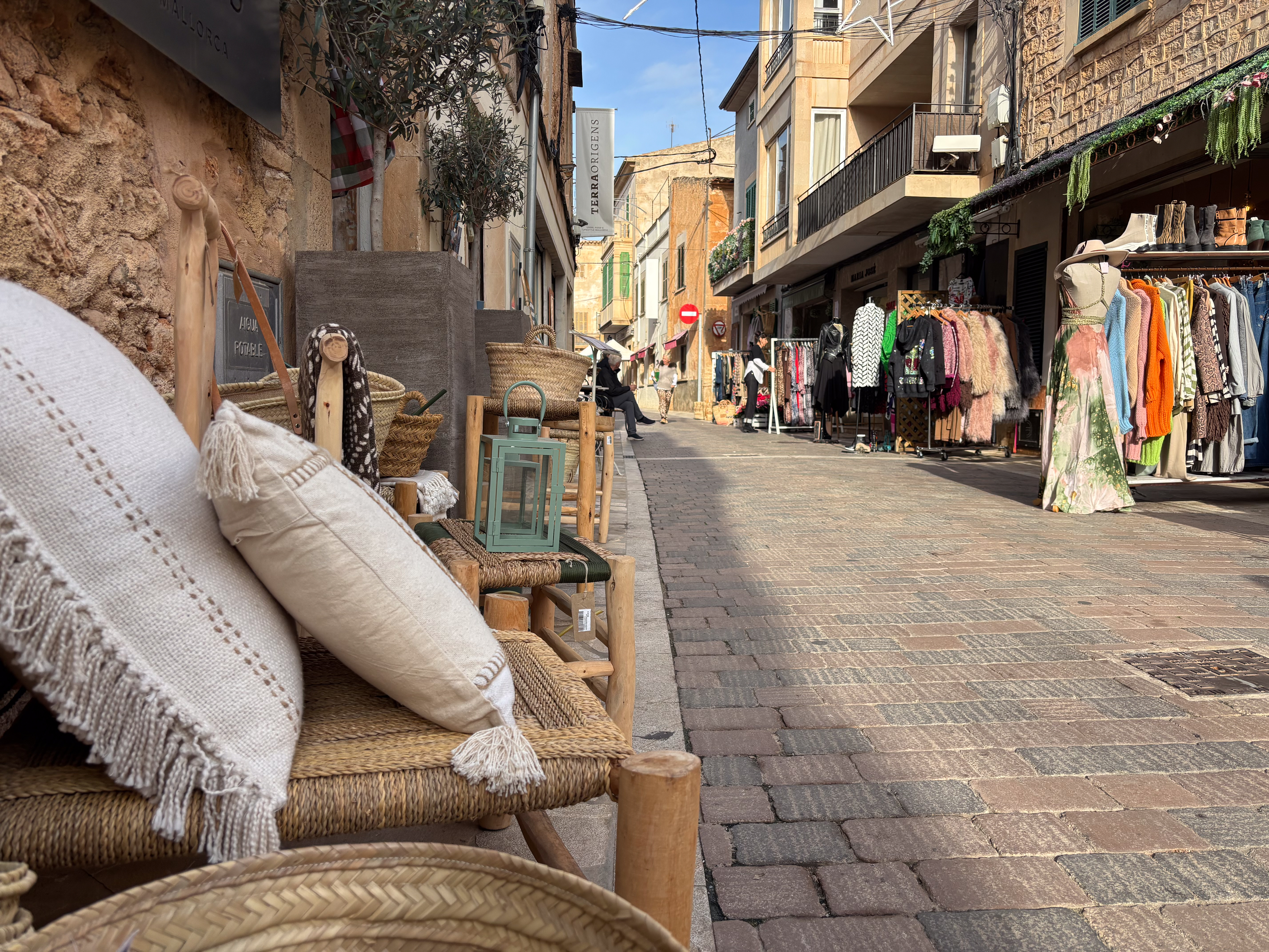 Santanyí Market and Local Products Tour from Palma