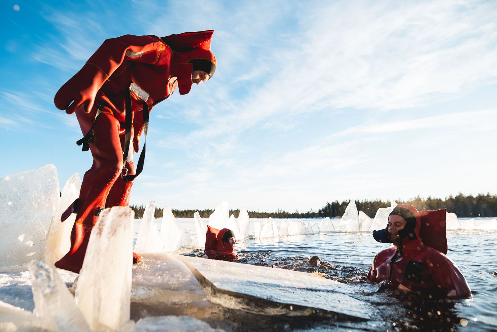 Winter Daytime Ice Floating in Rovaniemi – Image 4 | WeShare