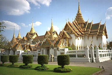 Bangkok: únete al recorrido a pie por el Gran Palacio, Wat Pho, Wat Arun y el mercado de flores - Foto 3