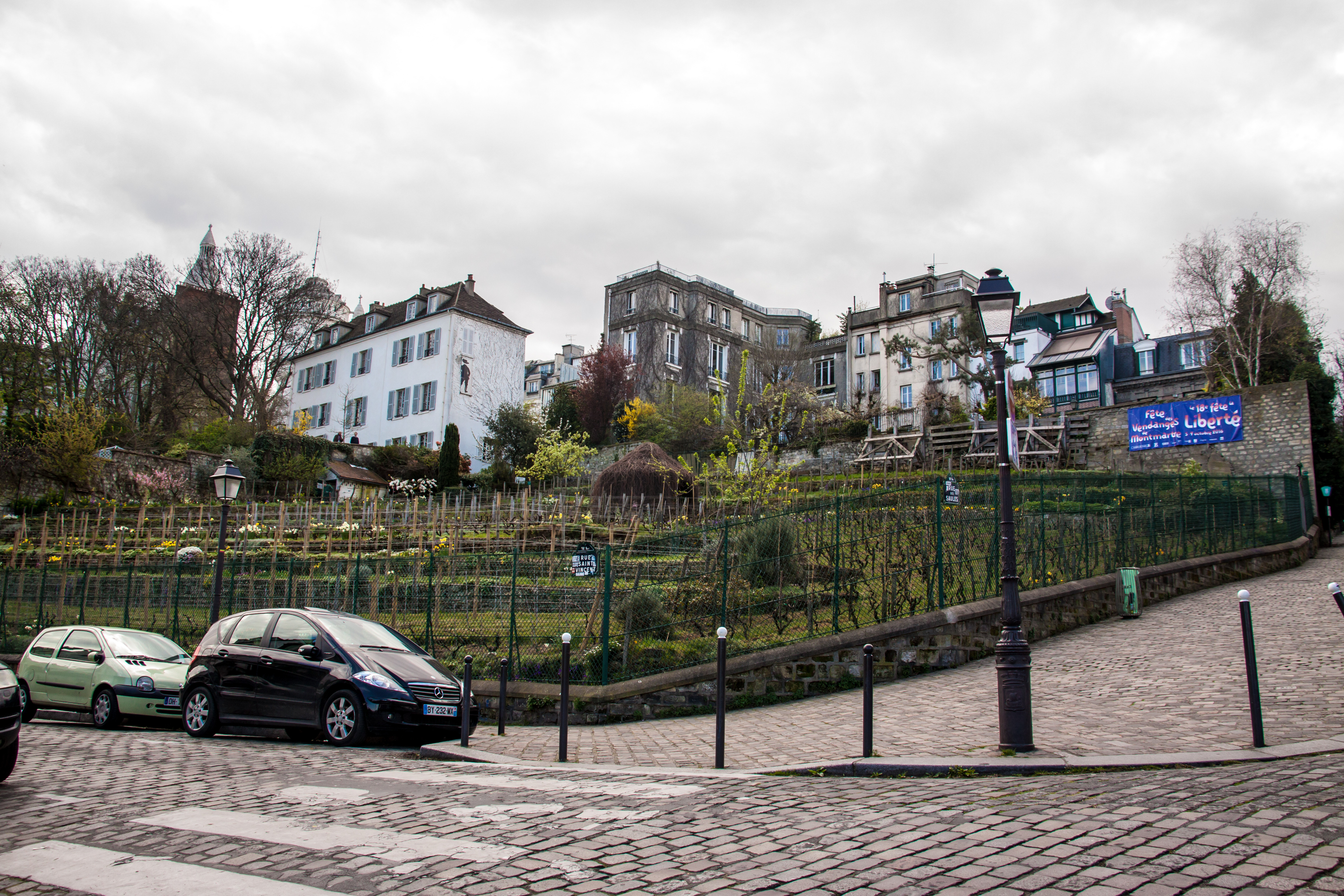 Montmartre Local Gastronomy Tour – Image 2 | WeShare
