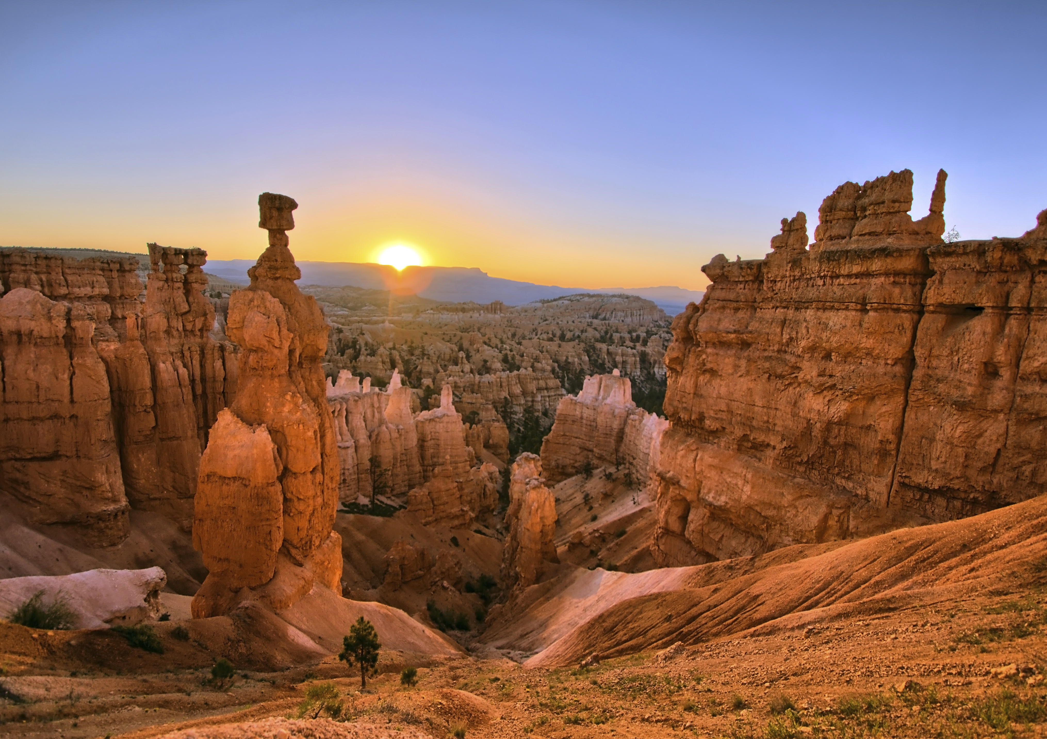 7-Day National Parks Tour: Zion, Bryce Canyon, Monument Valley and Grand Canyon South Rim with Camping (SWHCAMP) - Alojamientos en Las Vegas (Nevada)