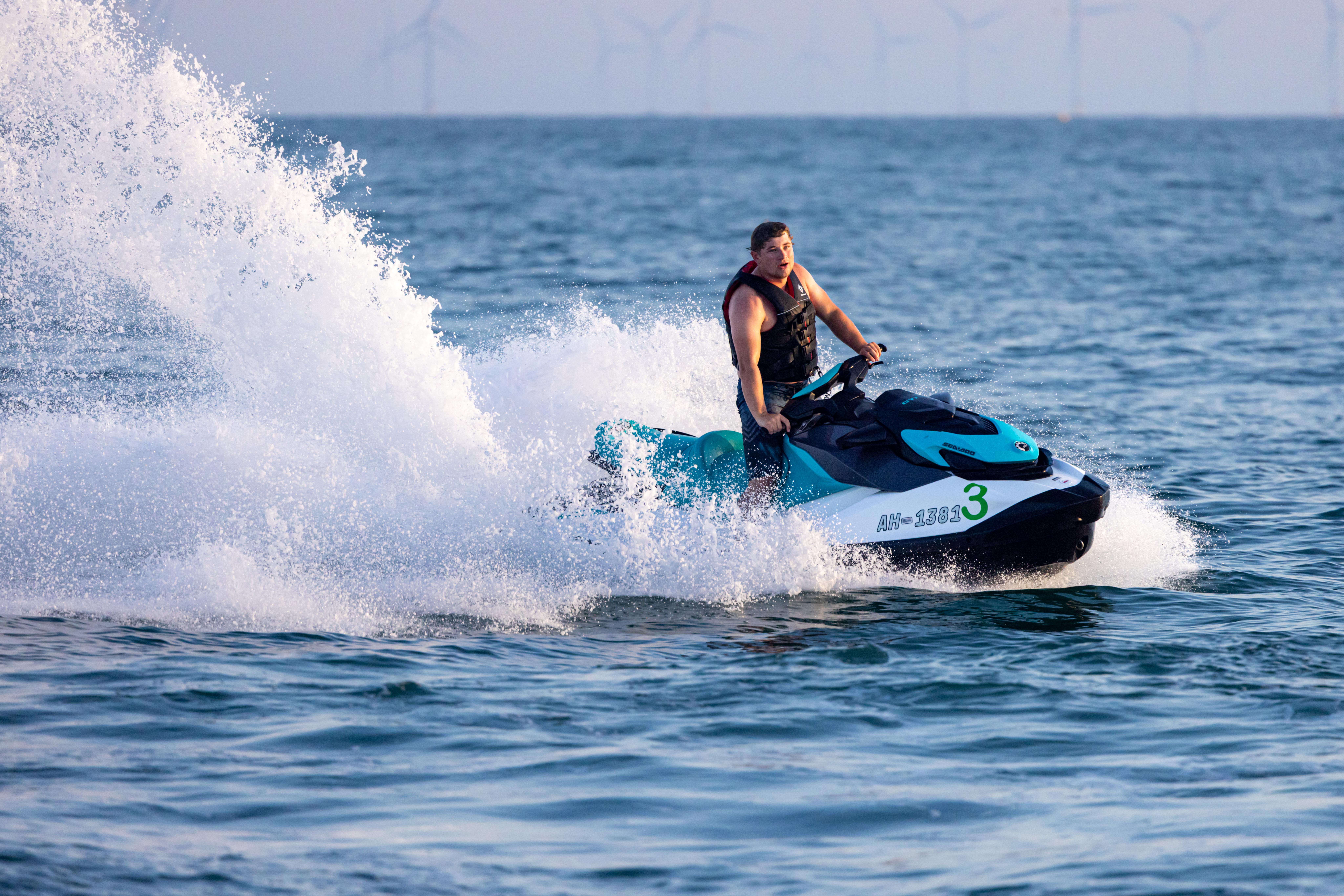 Experiencia en moto de agua desde Brighton Marina: ¡tú conduces!