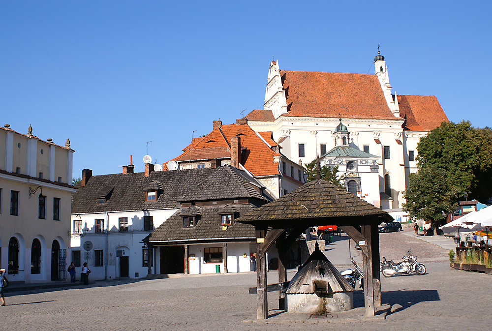 Kazimierz Dolny - Town of Artists - PRIVATE tour from Warsaw (8h)